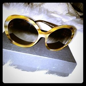 🔌CHANEL Perle' - Pearl Sunglasses (NO Case)